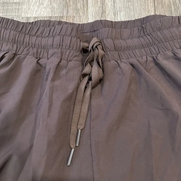 Buff Bunny Women’s Lifesaver Shorts - Dark Brown Size Medium - Picture 7 of 12